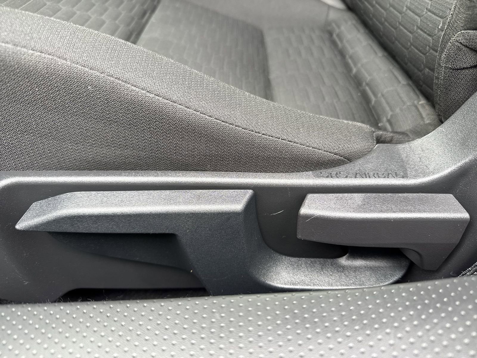 Used 2022 Toyota GR86 w/ ALL Weather Mat Package (TMS) image 12