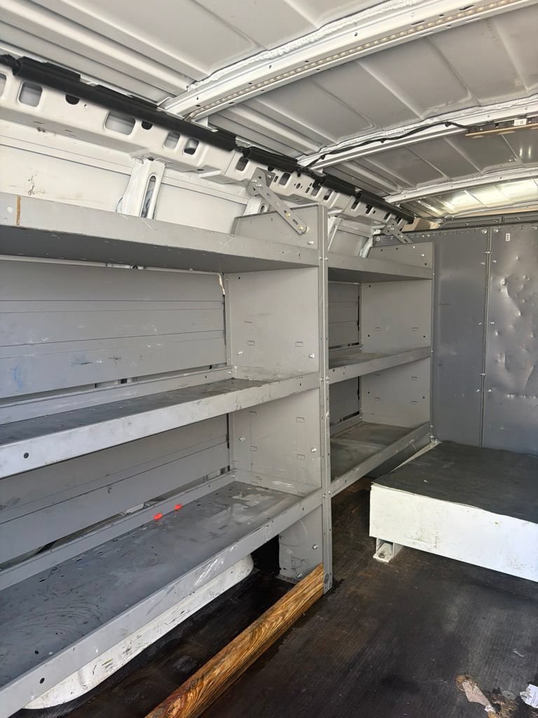 Used 2022 Chevrolet Express 2500 w/ Driver Convenience Package RWD image 9