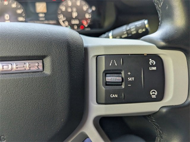 Used 2023 Land Rover Defender 110 S image 29