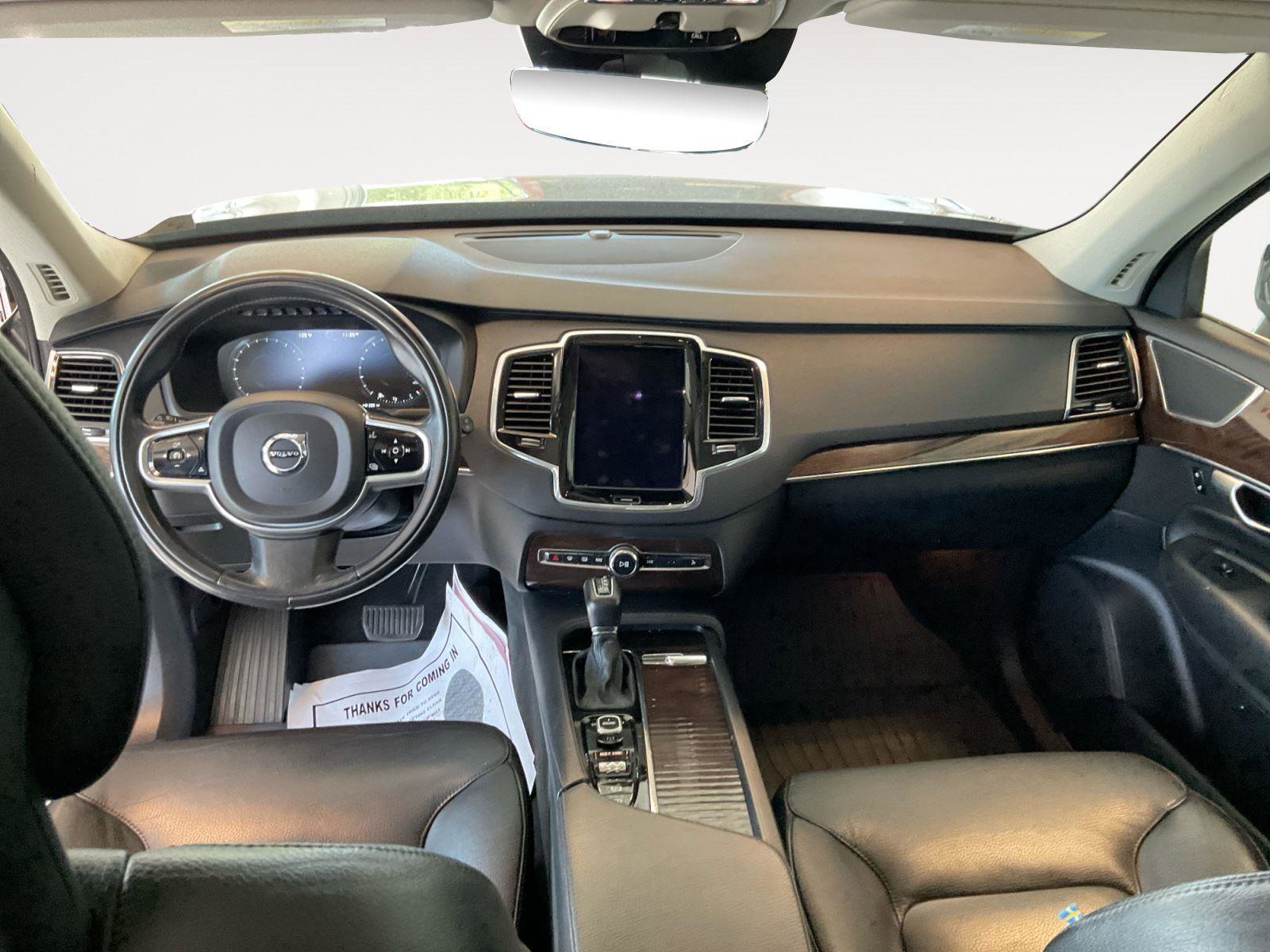 Used 2017 Volvo XC90 T6 Momentum w/ Vision Package AWD/4WD image 10