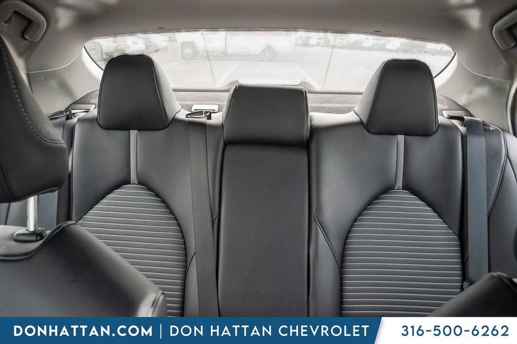 Used 2023 Toyota Camry SE image 13