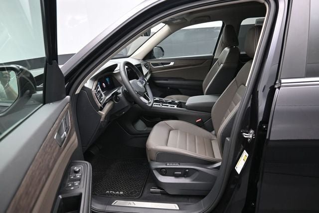 New 2026 Volkswagen Atlas SEL AWD/4WD image 9