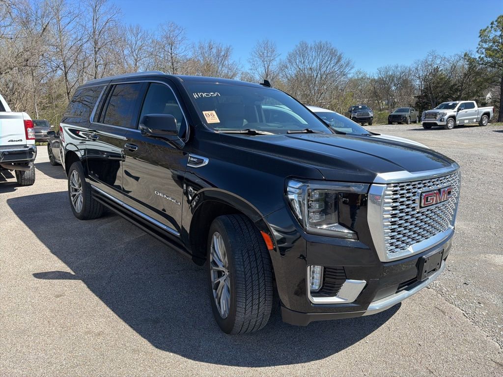 Used 2021 GMC Yukon XL Denali w/ Denali Premium Package video 1