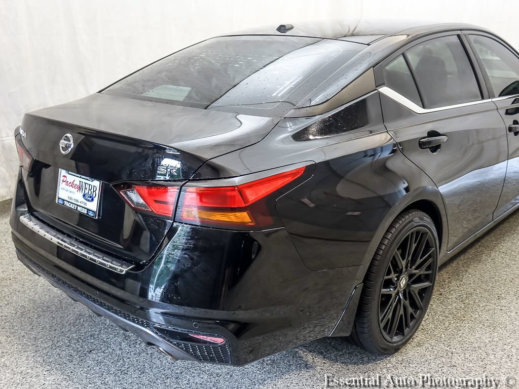 Used 2021 Nissan Altima 2.5 SR w/ SR Premium Package FWD image 7