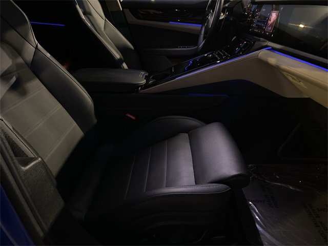 Used 2024 Porsche Panamera 4 image 35