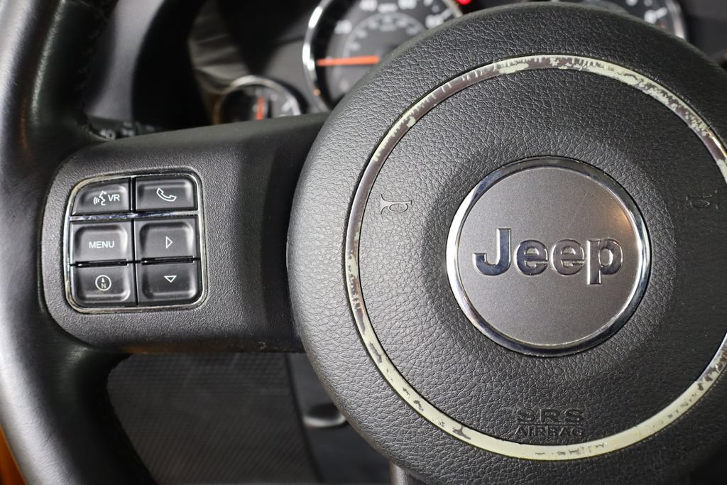 Used 2012 Jeep Wrangler Unlimited Sahara w/ Dual Top Group AWD/4WD image 22