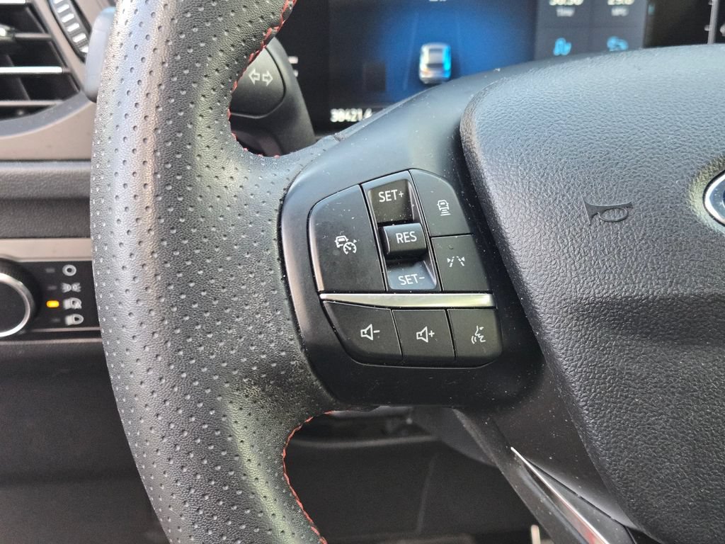 Used 2024 Ford Escape ST-Line w/ Tech Pack #1 FWD image 24