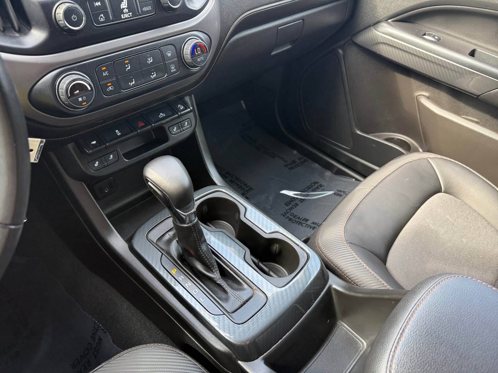 Used 2022 GMC Canyon AT4 AWD/4WD image 13