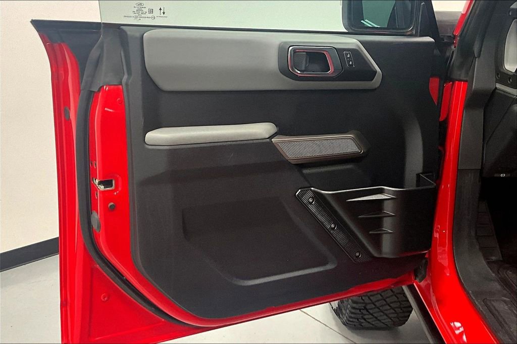 Used 2022 Ford Bronco Badlands w/ Sasquatch Package AWD/4WD image 14