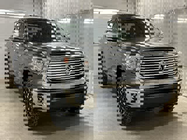 Used 2014 Toyota Tundra Limited w/ Limited Premium Package image 30