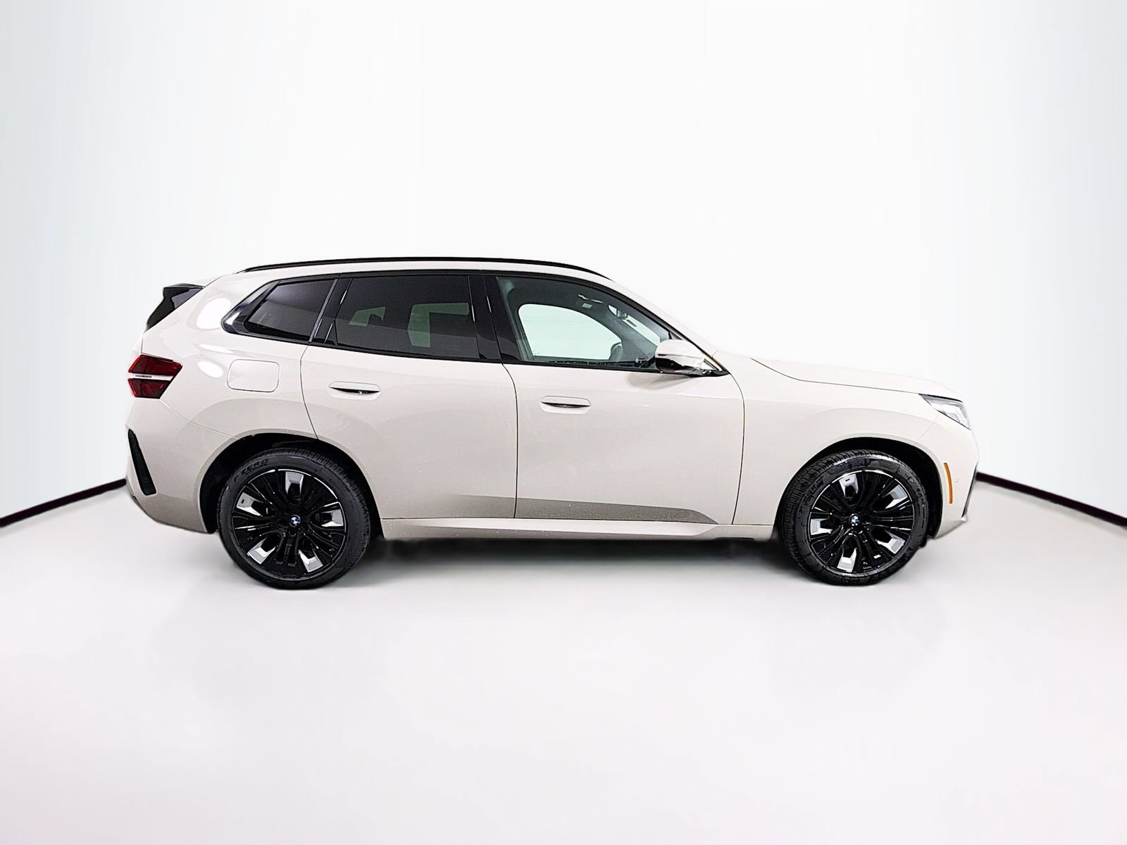 New 2026 BMW X3 xDrive30i w/ Premium Package AWD/4WD image 8
