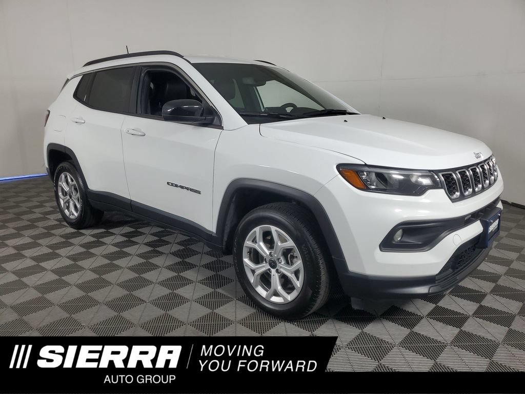 Used 2025 Jeep Compass Latitude