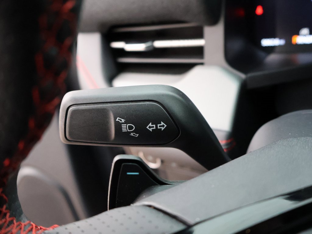 Used 2025 Ford Explorer ST w/ Sun And Sound Package image 37