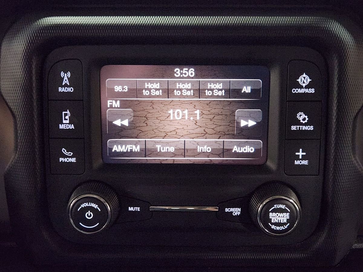 Used 2021 Jeep Wrangler Unlimited Sport image 24