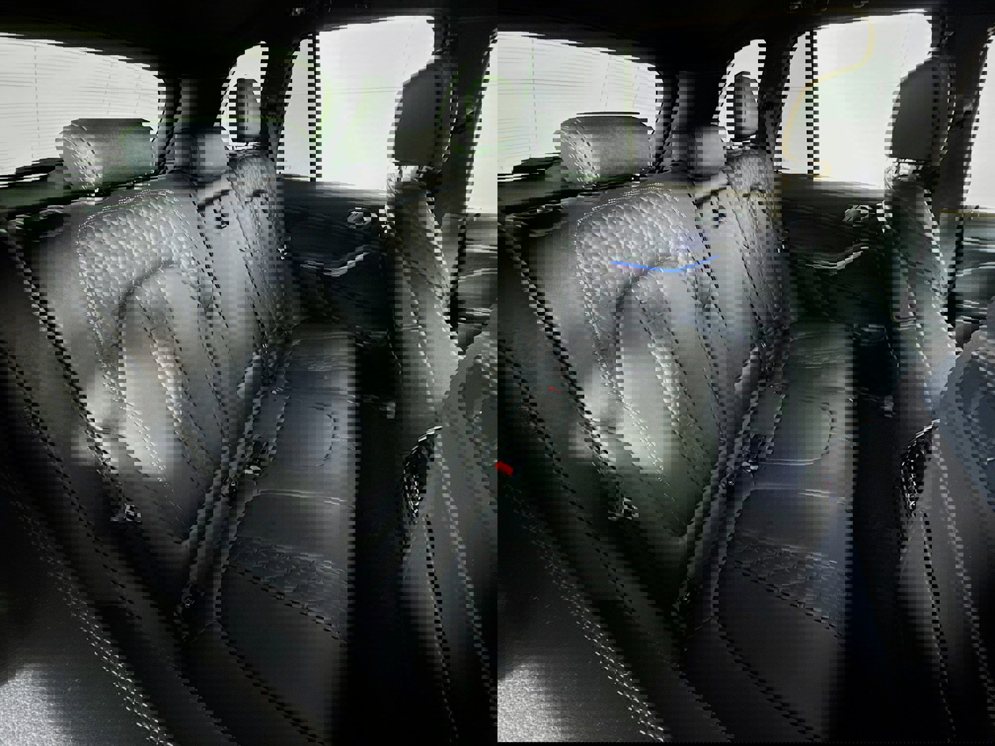 Used 2022 BMW X5 xDrive40i w/ Luxury Seating Package image 27