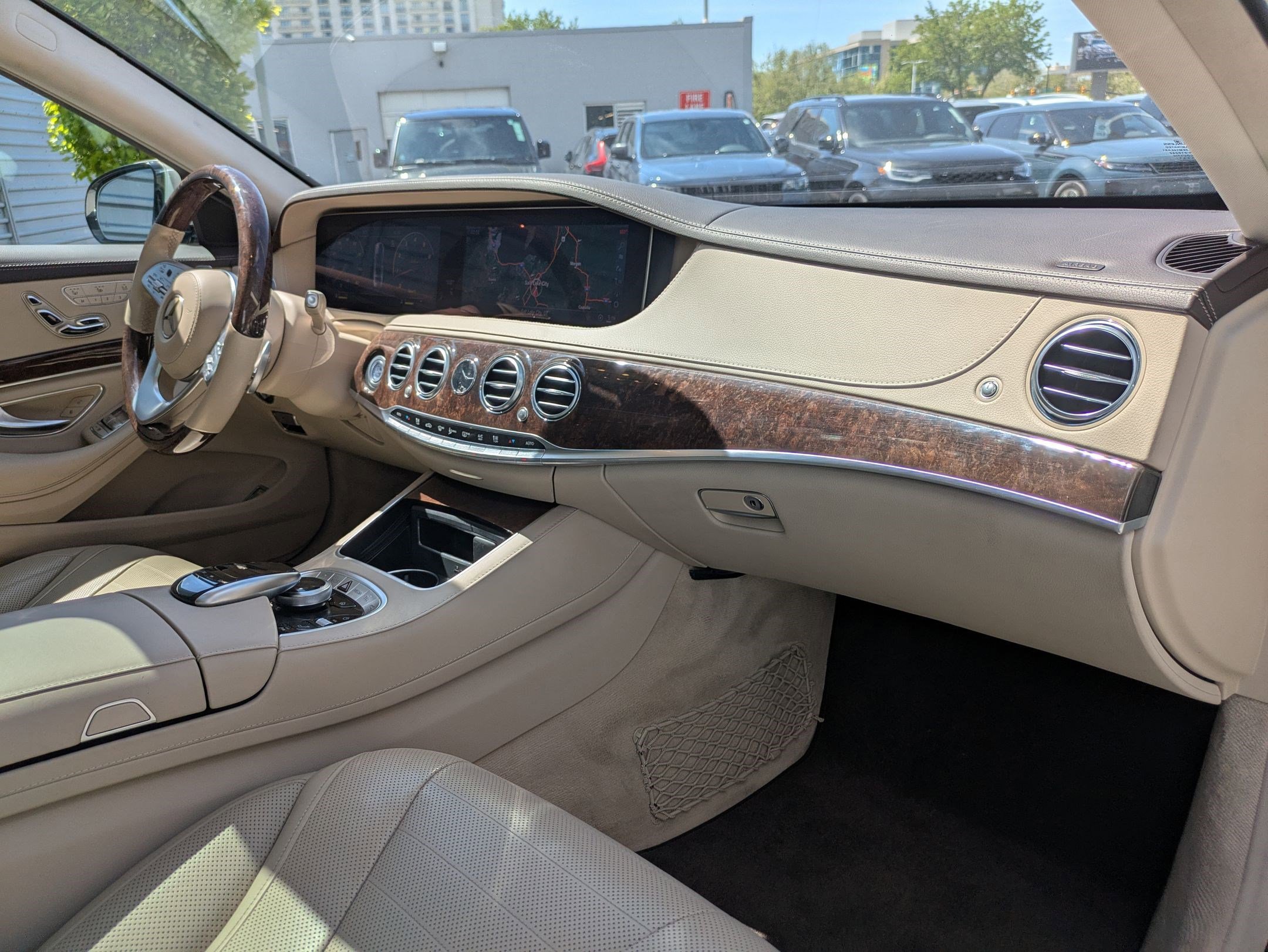 Used 2019 Mercedes-Benz S 560 4MATIC Sedan image 32