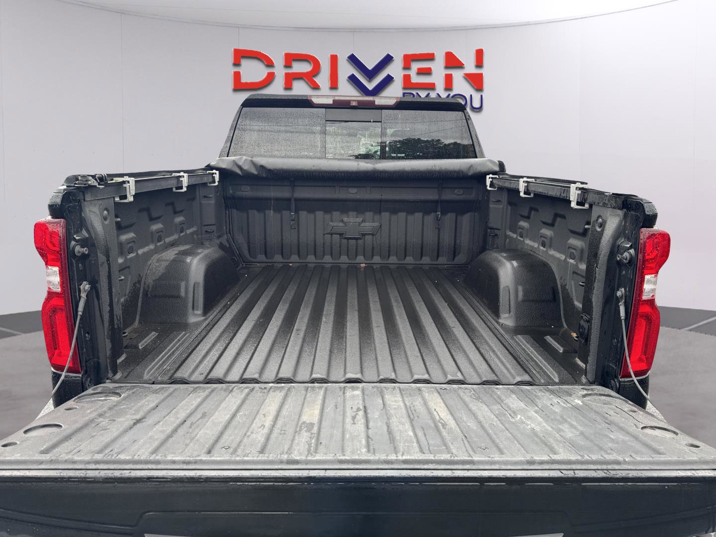 Used 2019 Chevrolet Silverado 1500 LTZ w/ LTZ Premium Package AWD/4WD image 35