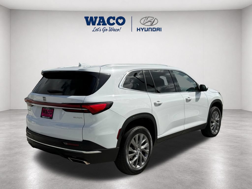 Used 2025 Buick Enclave Preferred FWD image 8