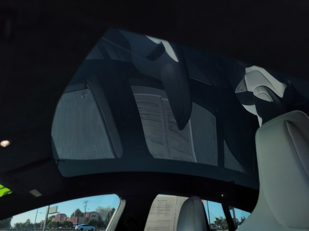 Used 2024 Tesla Model S Plaid AWD/4WD image 18