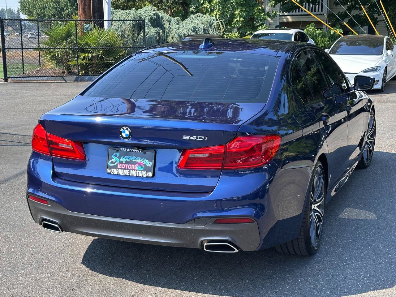 Used 2019 BMW 540i w/ M Sport Package RWD image 8