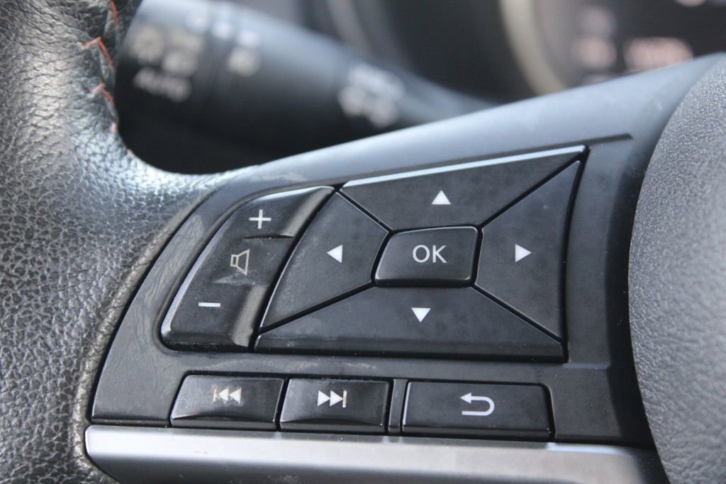 Used 2019 Nissan Kicks SR w/ SR Premium Package image 26