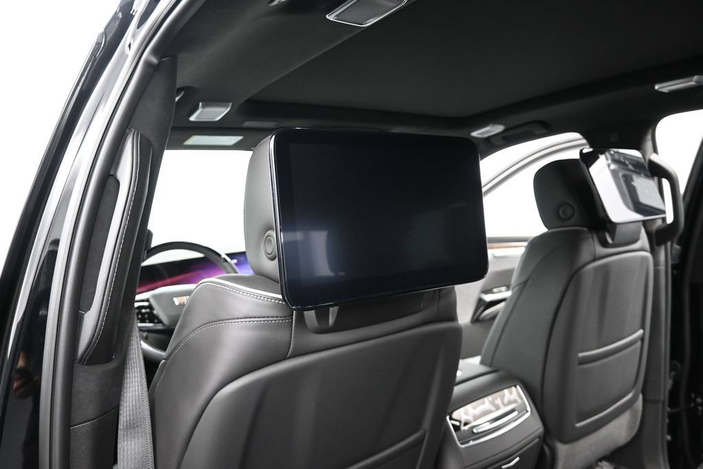 New 2026 Cadillac Escalade Platinum Sport w/ LPO, ONYX Package AWD/4WD image 15