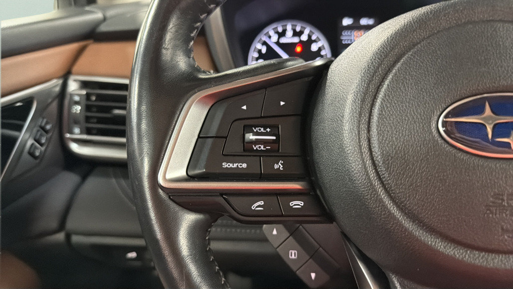 Used 2020 Subaru Outback Touring XT AWD/4WD image 23