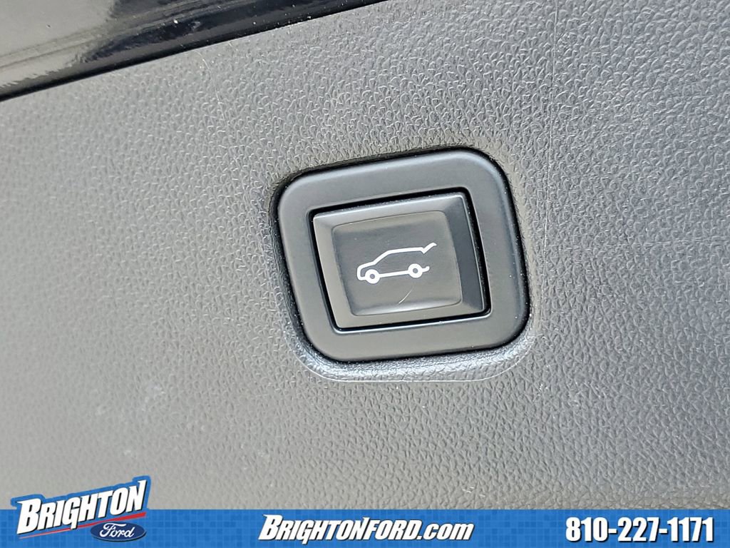Used 2020 Chevrolet Blazer LT AWD/4WD image 8