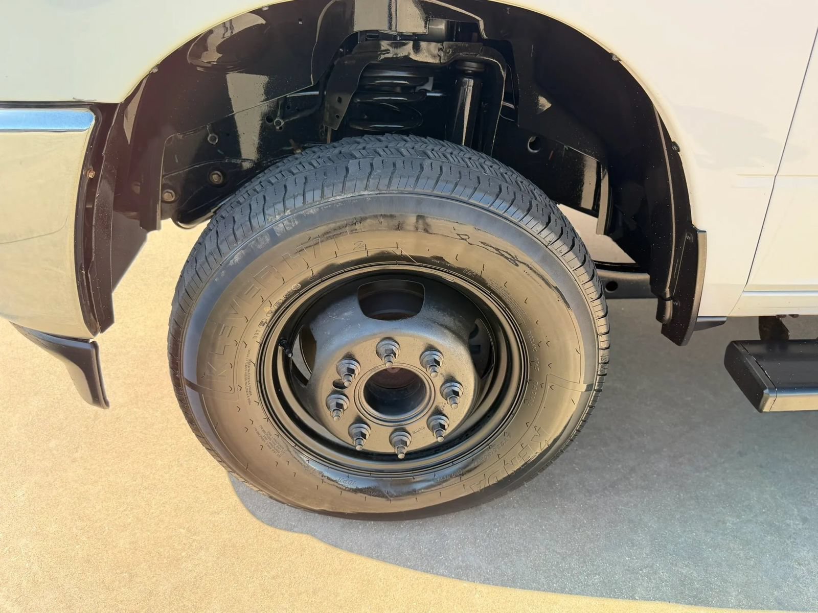 Used 2022 RAM 3500 Tradesman w/ Chrome Appearance Group AWD/4WD image 15
