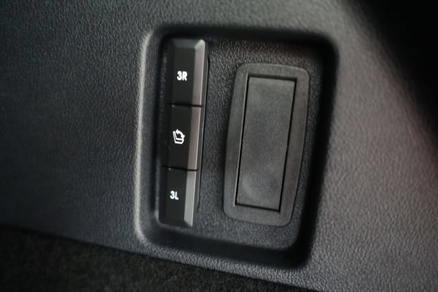 Used 2025 Lincoln Aviator Black Label AWD/4WD image 11
