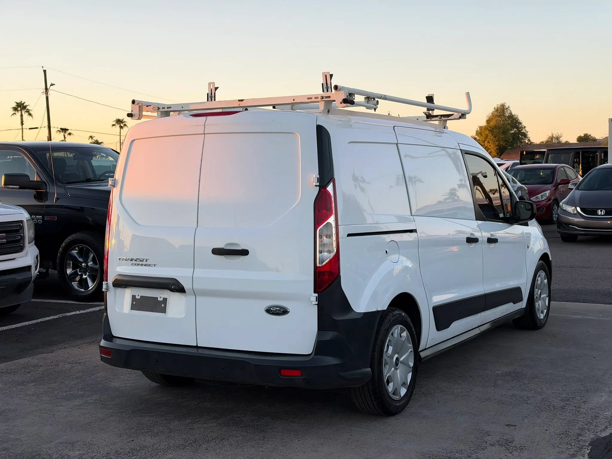 Used 2018 Ford Transit Connect XL FWD image 10