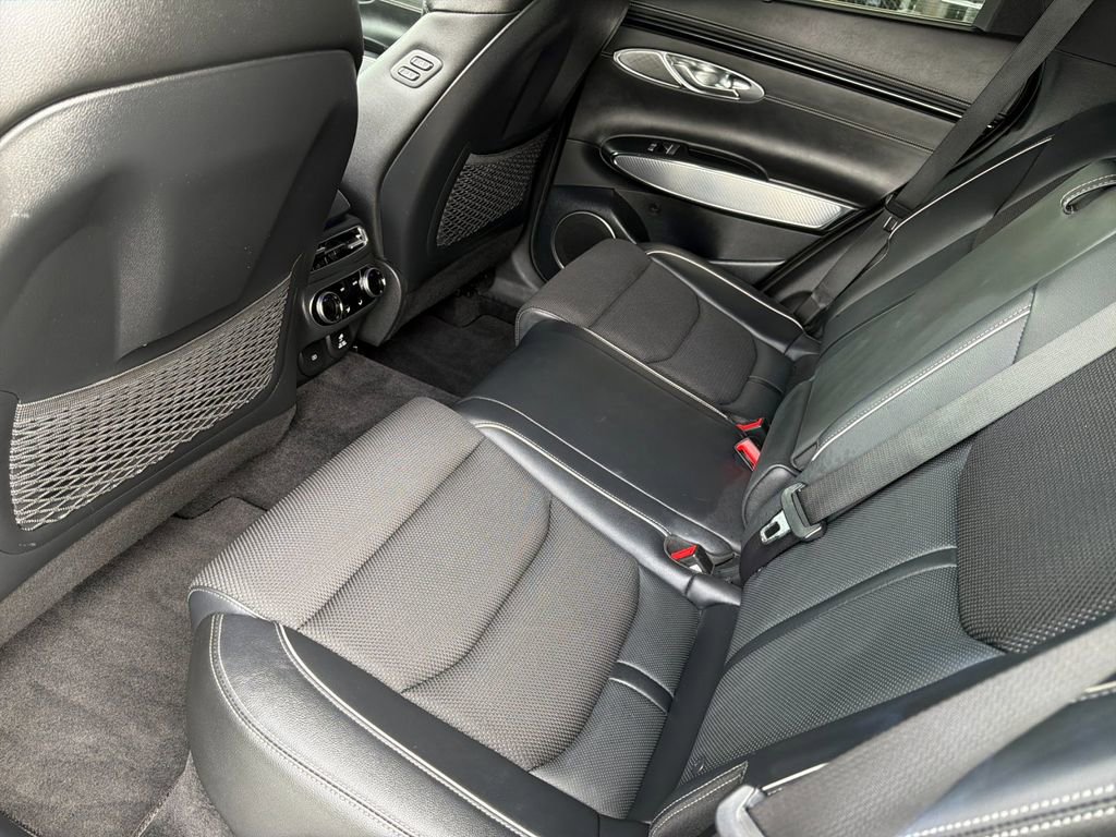 Used 2023 Genesis GV70 2.5T w/ Sport Prestige Package AWD/4WD image 12