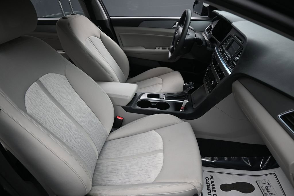 Used 2016 Hyundai Sonata SE FWD image 30