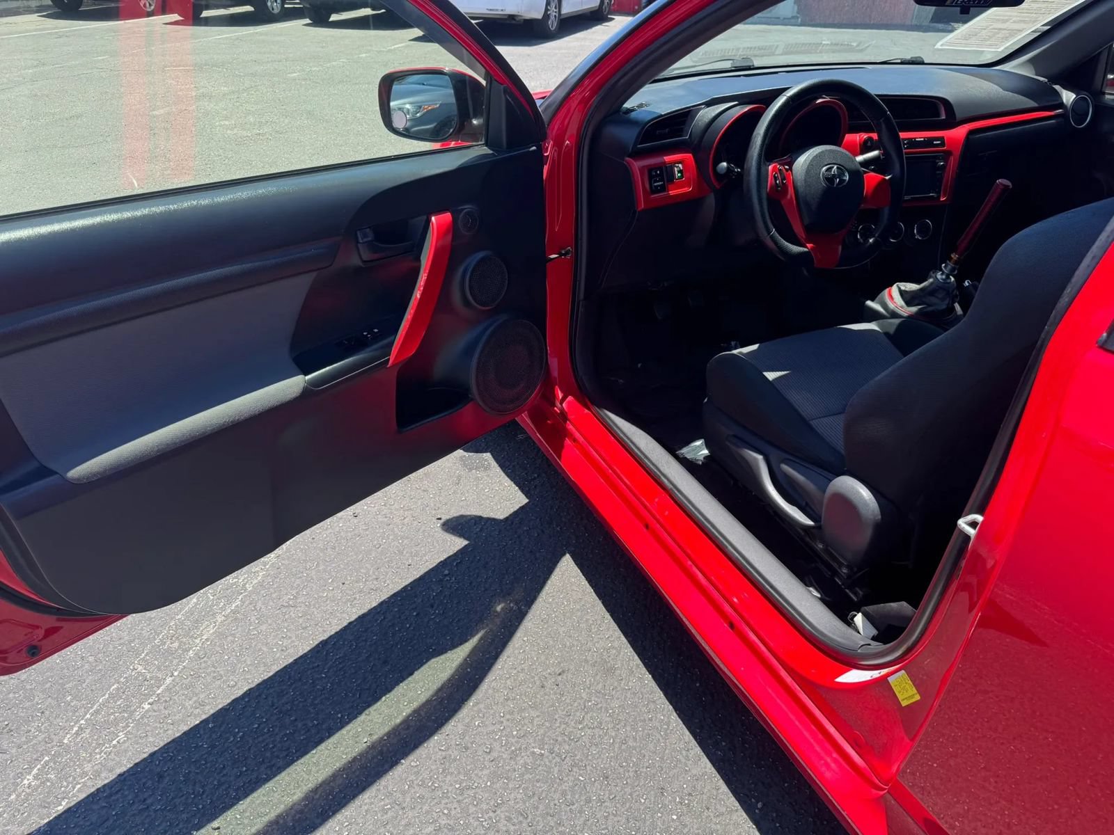 Used 2015 Scion tC FWD image 18