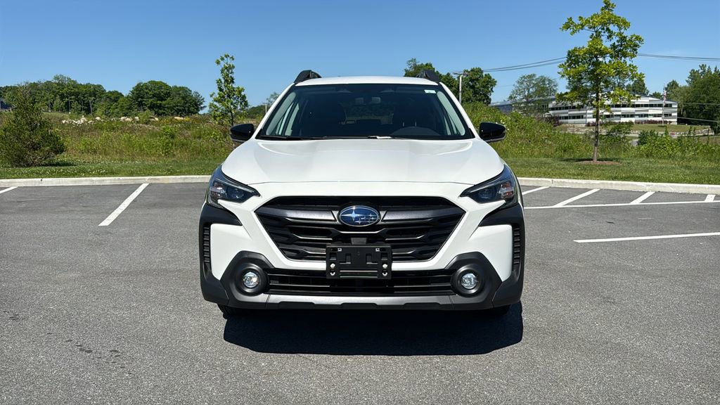 Used 2024 Subaru Outback Premium AWD/4WD image 2