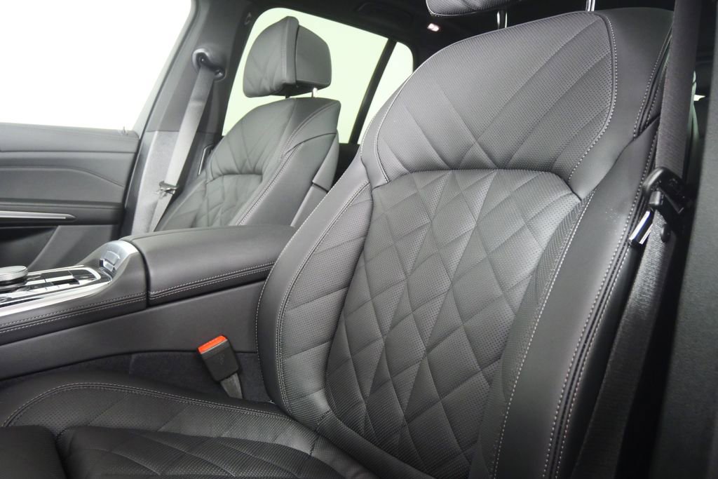 New 2026 BMW X5 sDrive40i w/ M Sport Package RWD image 11