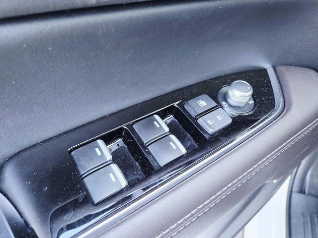 Certified 2025 MAZDA CX-5 Signature image 34