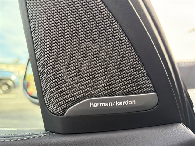 New 2026 BMW X5 M60i image 25