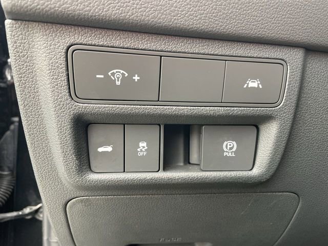 Used 2022 Hyundai Sonata Limited image 18