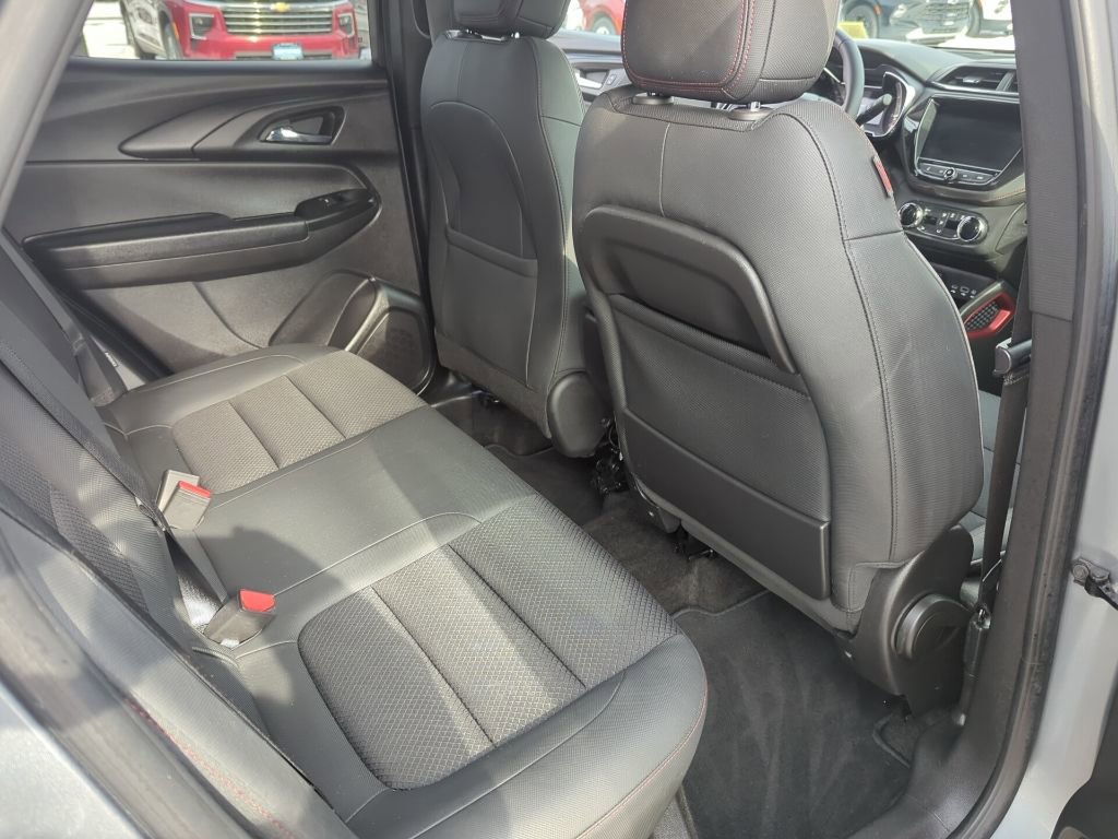 Certified 2023 Chevrolet TrailBlazer RS w/ Convenience Package image 17