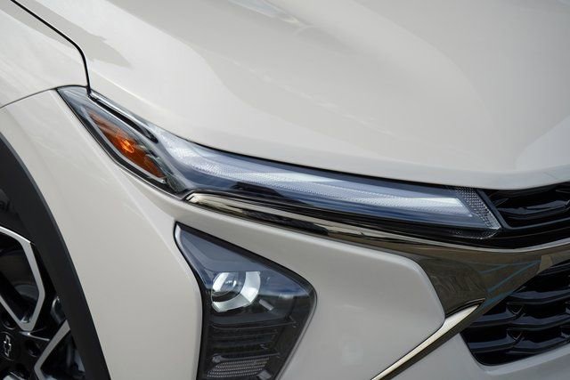New 2026 Chevrolet Trax RS w/ Sunroof Package image 12