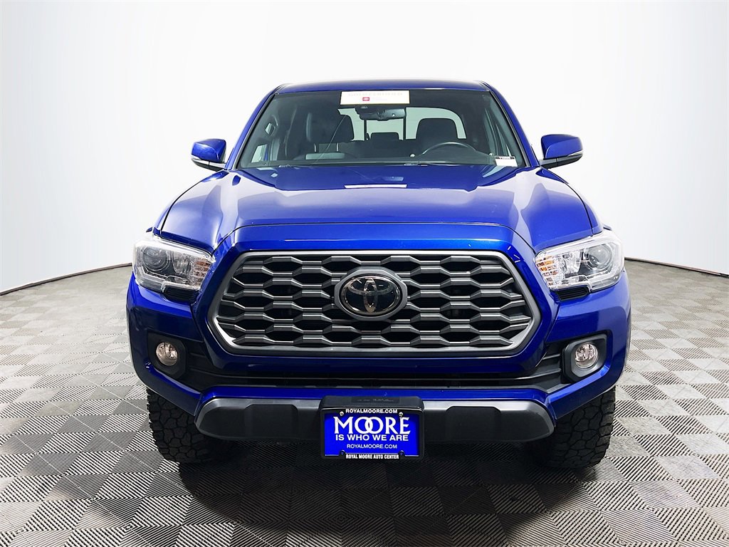 Certified 2022 Toyota Tacoma TRD Off-Road image 3