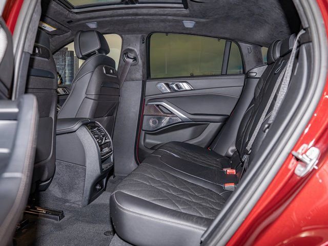 Certified 2024 BMW X6 M60i w/ Executive Package AWD/4WD image 22