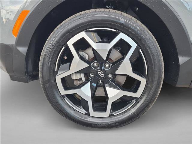 Used 2022 Hyundai Santa Cruz Limited AWD/4WD image 22