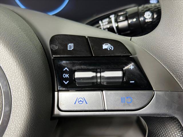 Used 2024 Hyundai Elantra SEL FWD image 26