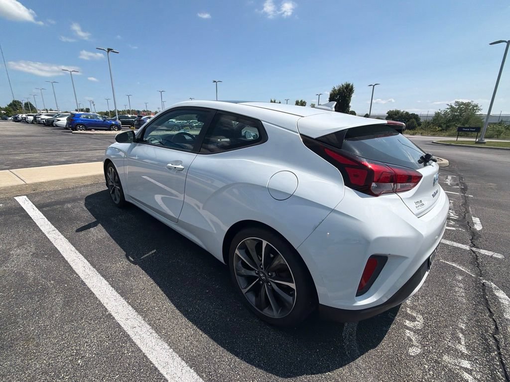 Used 2019 Hyundai Veloster 2.0 Premium FWD image 9
