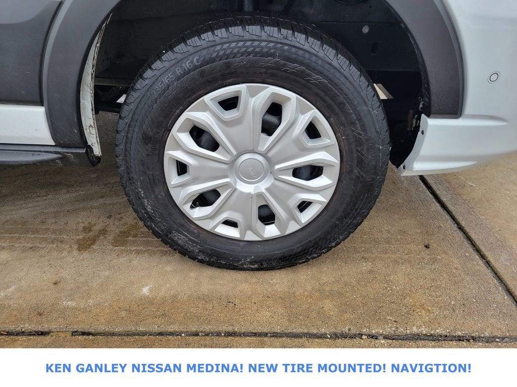 Used 2023 Ford Transit 350 XLT image 21