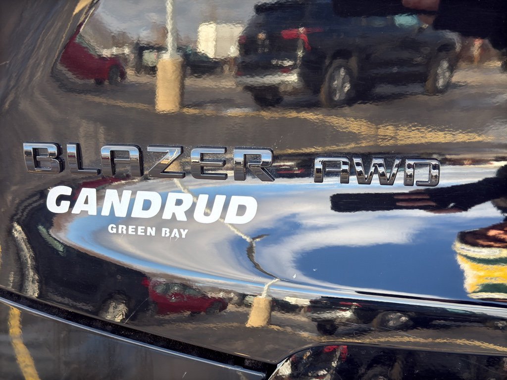 Used 2023 Chevrolet Blazer RS w/ Driver Confidence II Package image 8