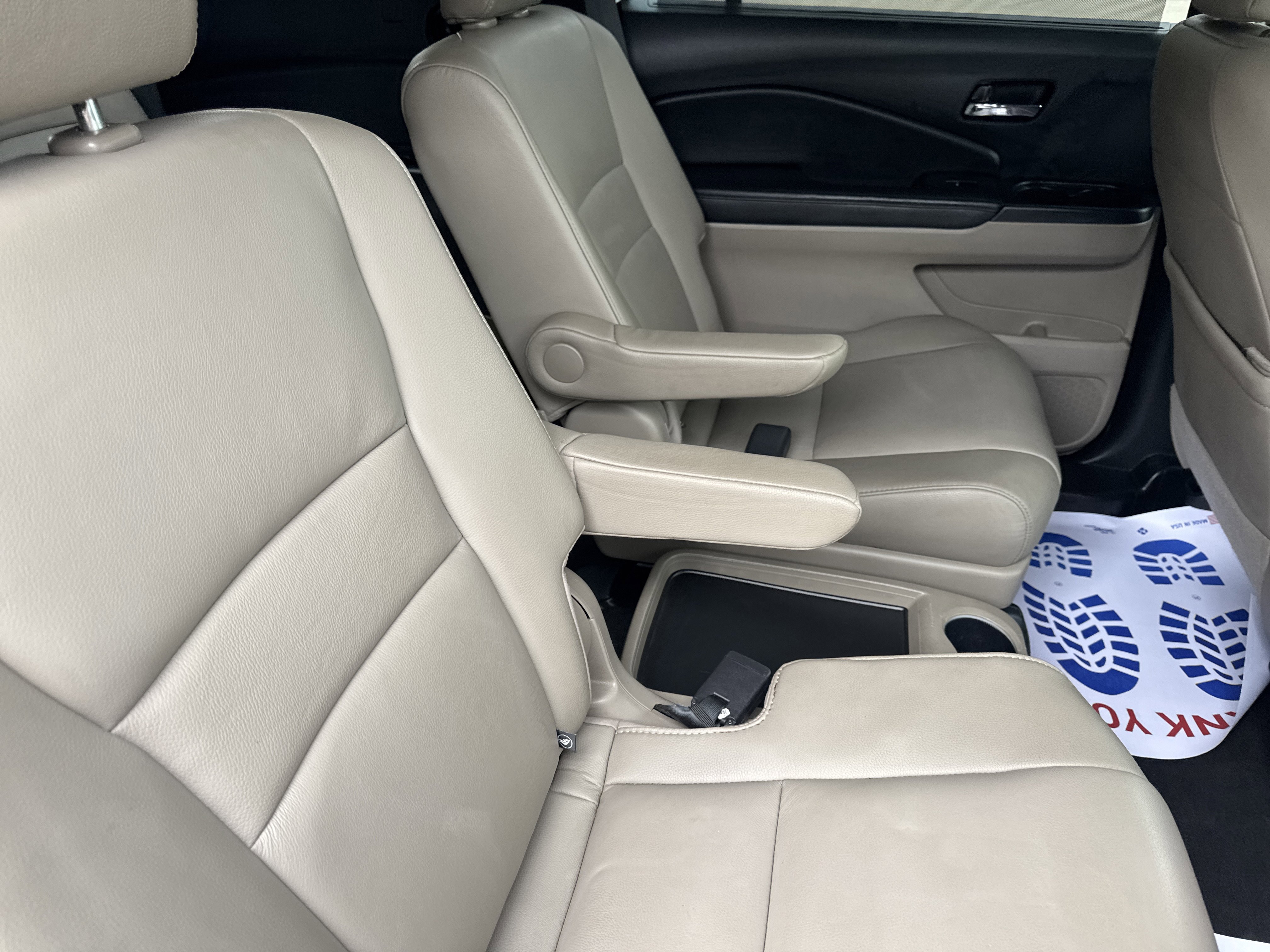 Used 2019 Honda Pilot Touring image 11