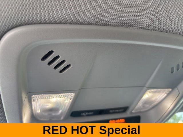 Used 2023 Chevrolet Malibu LT image 29